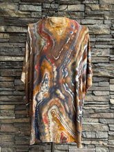 Load image into Gallery viewer, Women’s Medium Geode Kimono in ‘Turkey Tail Mushroom’
