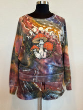 Load image into Gallery viewer, Women’s 1X Geode ‘Mushroom Moon’ Lounge Set in ‘Rustic Rainbow’
