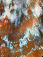 Load image into Gallery viewer, Women’s Large V-Neck Chambray Tank Top in ‘Wild Thing’
