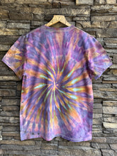 Load image into Gallery viewer, Men’s Large Spiral T-Shirt in ‘Sugar Plum’
