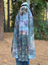 Load image into Gallery viewer, Men’s 2XL Geode Long Sleeved Hooded Henley in ‘Starling’
