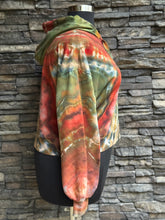 Load image into Gallery viewer, Women’s XL Cropped Geode Hoodie in ‘Cherry Creek Jasper’
