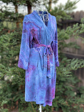 Load image into Gallery viewer, 6 Custom Geode Bride &amp; Bridesmaid Short Robes for Maggie
