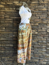 Load image into Gallery viewer, Custom Spiral T-Shirt in ‘Bird Song’ &amp; Linen Cropped Pants for Monika
