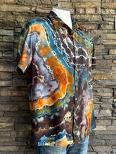 Load image into Gallery viewer, Men’s Medium Reverse Geode 100% Rayon Short Sleeve Button Up Shirt in ‘Midnight Jasper’
