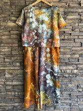Load image into Gallery viewer, Women’s XL Viscose/Linen Geode Short Sleeve Crop Top and Wide Leg Pants with Pockets 2 Piece Outfit in ‘Charred Redwood’
