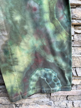 Load image into Gallery viewer, Women’s Large Geode Mid-Rise Jersey Super Wide-Leg Yoga Pants In ‘Moss Agate’
