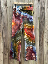 Load image into Gallery viewer, Women’s 1X Wide Waistband Geode Yoga Pants in ‘Rustic Rainbow’
