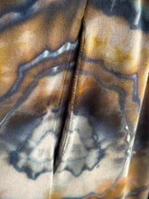 Load image into Gallery viewer, Women’s Large Geode Knee Length Skirt with Ruched Waistband &amp; Pockets in ‘Turkey Tail Mushroom’
