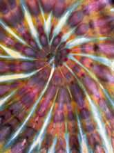 Load image into Gallery viewer, Men’s XL Spiral T-Shirt in ‘Sugar Plum’

