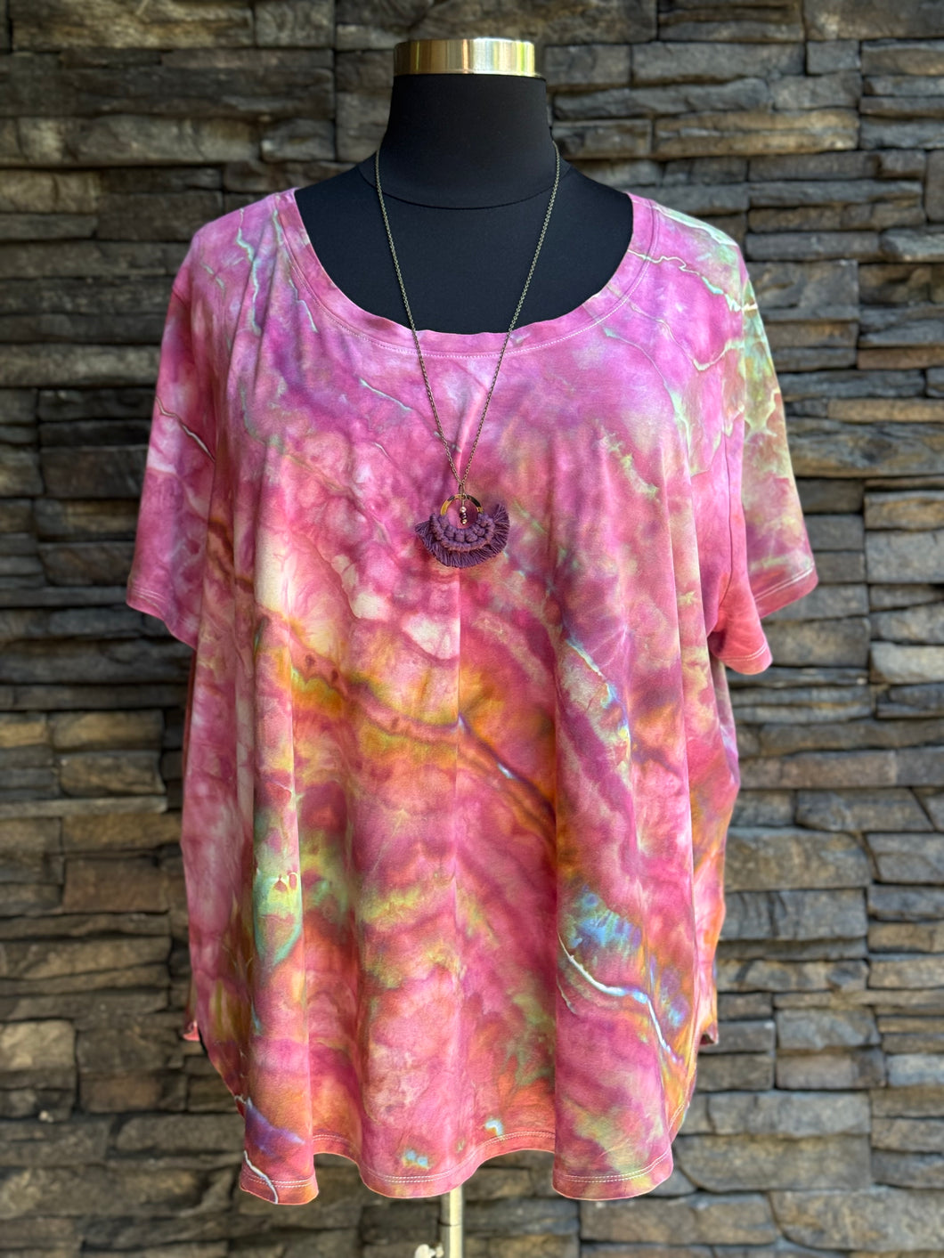 Women’s 4X Geode T-Shirt in ‘Warrior Princess’