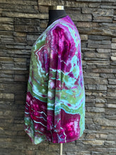 Load image into Gallery viewer, Women’s 2XL Geode Cardigan with Pockets in ‘Tourmaline’
