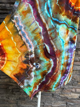 Load image into Gallery viewer, Women’s Medium Geode Sleeveless Cardigan with Pockets in ‘Koroit Boulder Opal’
