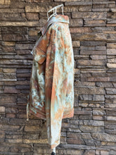 Load image into Gallery viewer, Women’s Medium Loose Geode Cropped Utility Jacket with Pockets  in ‘Wild Thing’
