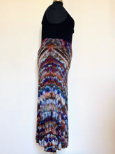 Load image into Gallery viewer, Women’s XL Maxi Skirt in ‘Dark Star’ Twist
