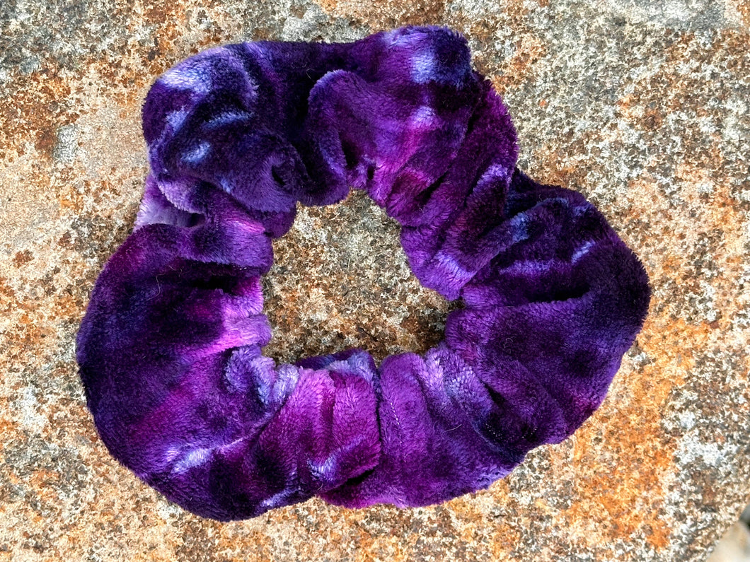 Bamboo Velour Geode Scrunchie Purples