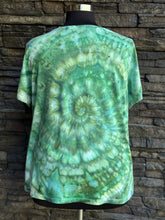 Load image into Gallery viewer, Women’s 3X Cotton/Modal Spiral T-Shirt in ‘Emerald Mist’
