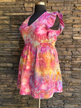 Load image into Gallery viewer, Women’s Large Geode Flutter Sleeve Dress with Pockets in ‘Bird Song’
