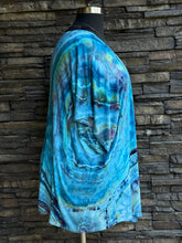 Load image into Gallery viewer, Women’s XXL Geode Kimono in ‘Tahitian Seas’
