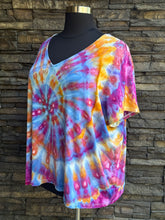 Load image into Gallery viewer, Women’s 3X Luxe V-Neck T-Shirt in ‘Bird Song’ Spiral
