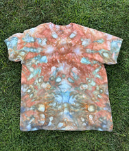 Load image into Gallery viewer, Men’s 2XL Psychedelic Earth Toned T-Shirt
