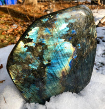 Load image into Gallery viewer, Women’s XL Geode Short Sleeved V-Neck Luxe T-Shirt in ‘Labradorite’
