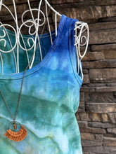 Load image into Gallery viewer, Women’s Medium Geode Tank Top in ‘Sand &amp; Sea’
