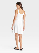 Load image into Gallery viewer, Women’s Large Geode Square Neck Dress with Pockets in ‘Deep Lagoon’
