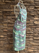 Load image into Gallery viewer, Adult Apron with Pockets in ‘Northern Lights’
