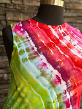 Load image into Gallery viewer, Women’s XL Geode Tank Top Tunic in ‘Watermelon Tourmaline’
