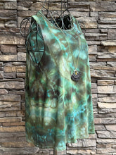 Load image into Gallery viewer, Women’s Medium Luxe Geode Tank Top in ‘Moss Agate’
