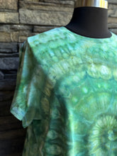 Load image into Gallery viewer, Women’s 3X Cotton/Modal Spiral T-Shirt in ‘Emerald Mist’
