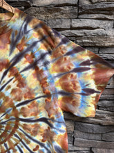 Load image into Gallery viewer, Men’s XL (runs big &amp; tall) Spiral T-Shirt in ‘Rattlesnake’
