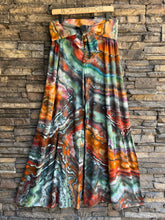 Load image into Gallery viewer, Women’s Large Geode Rayon Tiered Palazzo Pants with Tie in ‘Rooster’

