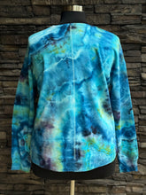 Load image into Gallery viewer, Women’s XXL Geode Pullover Sweatshirt with Thumbholes &amp; Pockets in ‘Tahitian Seas’
