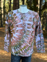 Load image into Gallery viewer, Men’s XL Slim Fit Long Sleeved Henley in ‘Winter Wren’

