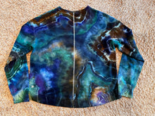 Load image into Gallery viewer, Women’s XL Geode Pullover with Thumbholes and Pockets in ‘Azurite and Malachite Mix’
