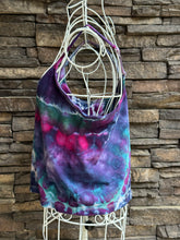 Load image into Gallery viewer, Women’s XL Pact Organic Cotton Cropped Geode Racerback Tank Top with Shelf Bra in ‘Mermaid Tail’
