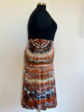 Load image into Gallery viewer, Women’s XL Midi Skirt in ‘Polychrome Jasper’ Twist
