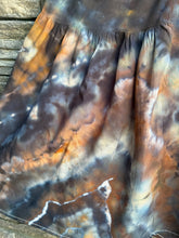 Load image into Gallery viewer, Women’s Medium 100% Viscose Geode Tiered Flared Leg Pull-On Pants with Tie in ‘Turkey Tail Mushroom’
