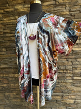Load image into Gallery viewer, Women’s XL Geode Kimono in ‘Pinot Sage’
