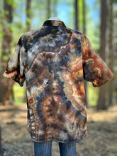 Load image into Gallery viewer, Men’s 2XL Wrangler Geode Short Sleeve Button Up Shirt in ‘Turkey Tail Mushroom’
