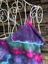 Load image into Gallery viewer, Women’s XL Pact Organic Cotton Cropped Geode Racerback Tank Top with Shelf Bra in ‘Mermaid Tail’
