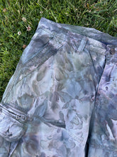 Load image into Gallery viewer, Men’s Size 36 Ice Dyed Cargo Shorts in ‘Pewter’
