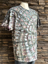 Load image into Gallery viewer, Men’s XL Side Spiral T-Shirt in ‘Storm Cloud’
