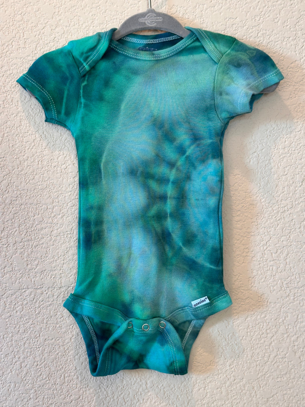 Baby 6-9 months Onesie in ‘Jade’