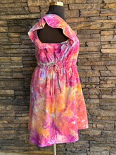 Load image into Gallery viewer, Women’s Large Geode Flutter Sleeve Dress with Pockets in ‘Bird Song’
