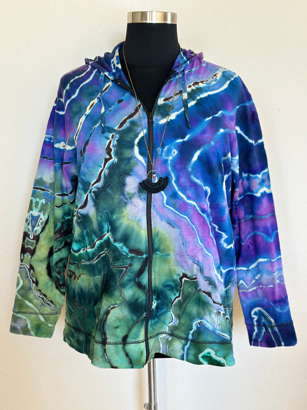 Women’s 4X Reverse Geode Lightweight Zip Up Hoodie in ‘Abalone’