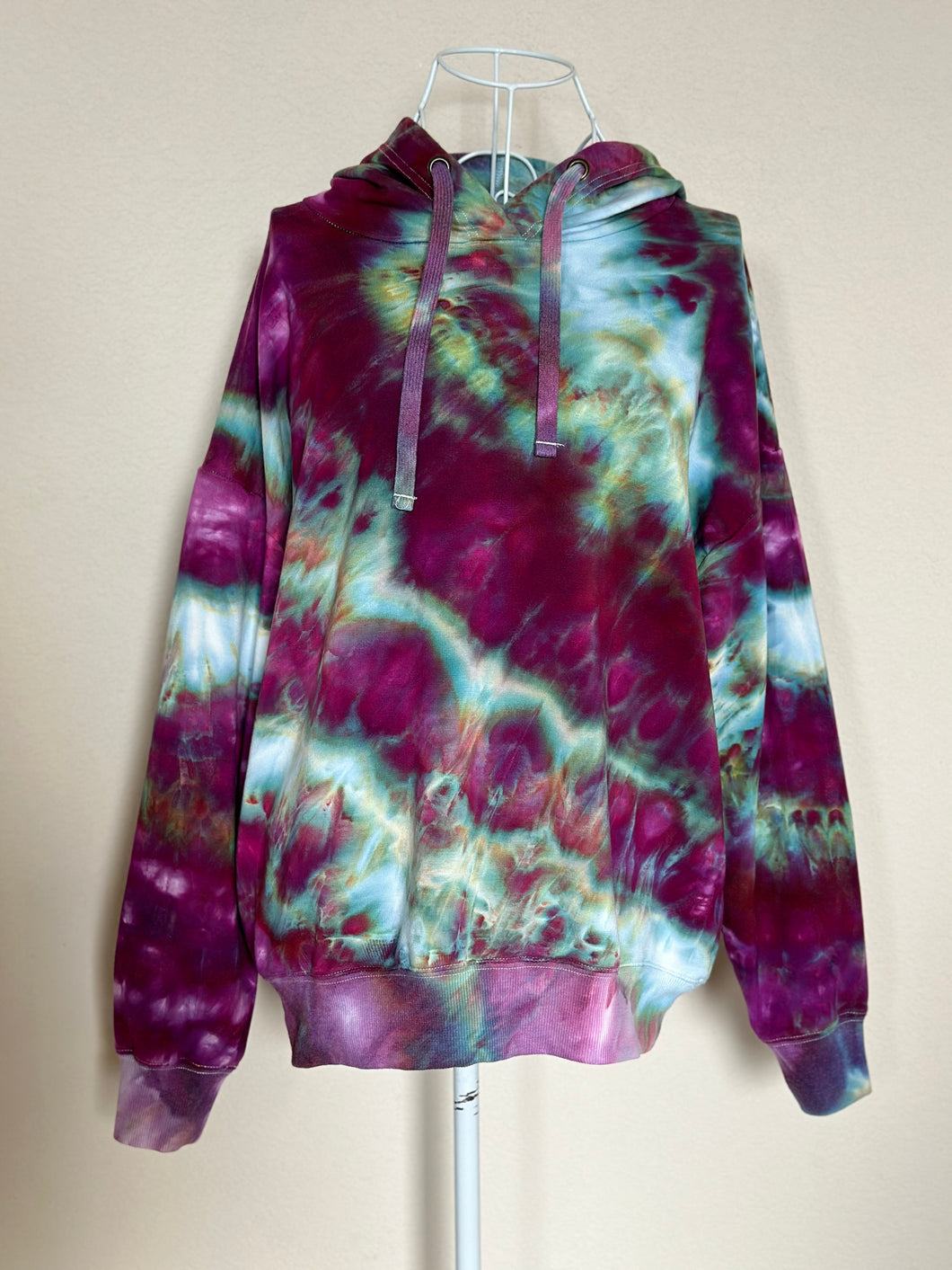 Custom Hoodie in ‘Strawberry Skies Twist’ for Shannon