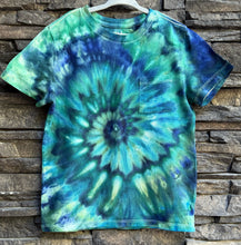 Load image into Gallery viewer, Youth 6/7 100% Cotton Spiral T-Shirt with Pocket in ‘Sapphire Seas’
